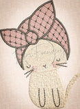 Bandana Kitty 3.87 X 2.83 (98.3Mm 71.9Mm)