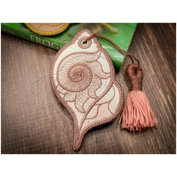 Bookmark - Shell – EmFreudery Designs
