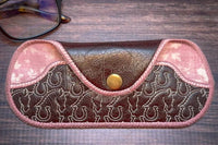 Glasses Case - Horse Shoes