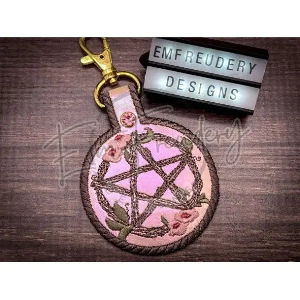 Keychain - Nature Pentagram