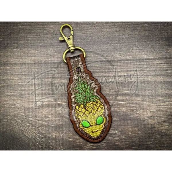 Keychain - Pineapple Alien