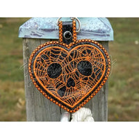 Keychain - Web Heartskull