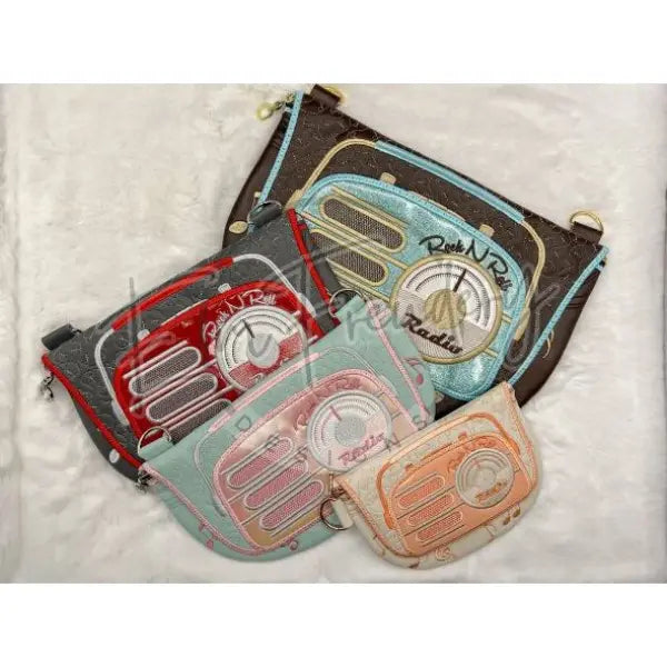 Topzip Flap Bag - Retro Radio