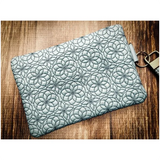 Zipbag - Quilted Circle Flowers